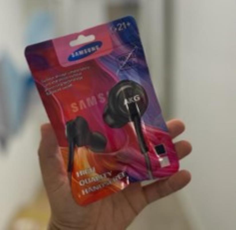 AURICULAR AKG EN BOLSA